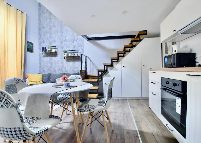 Apartment By Hi5- Rozsa Street Budapest